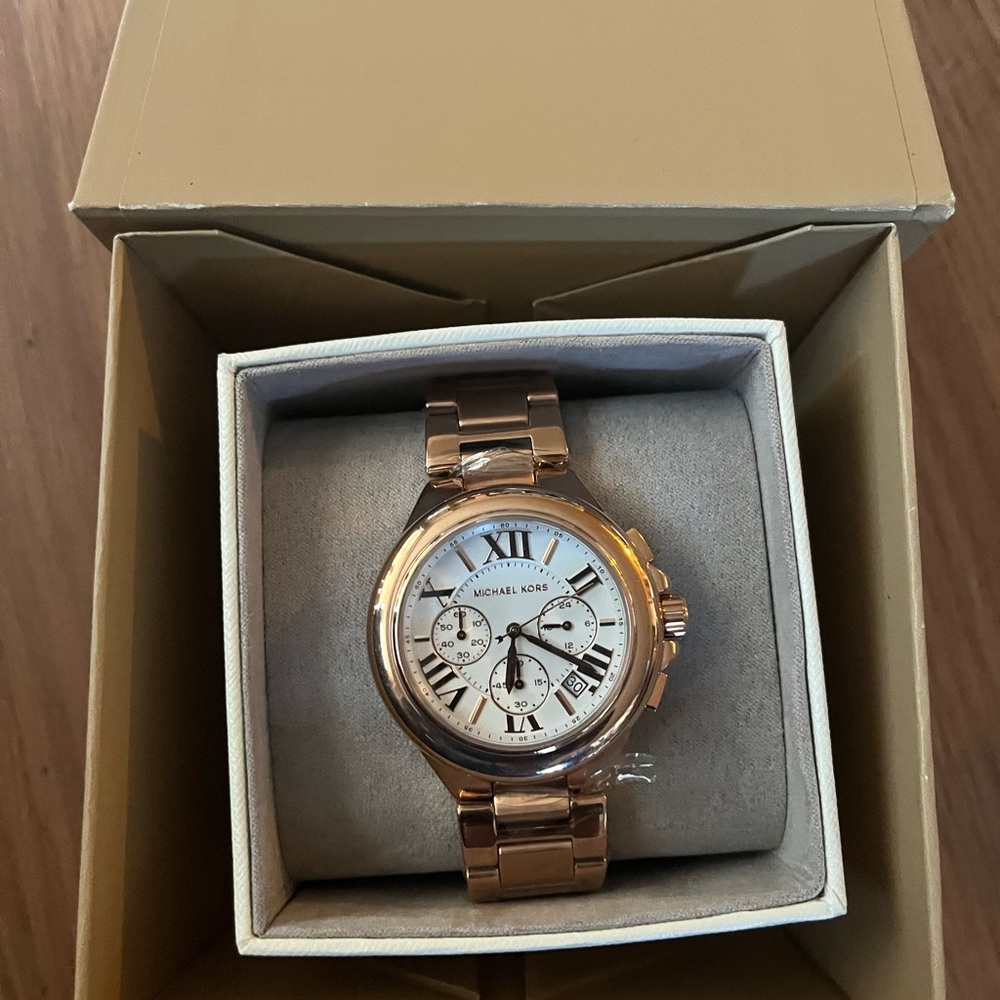 Michael Kors Rose Gold Chronograph Watch - Picture 2 of 4